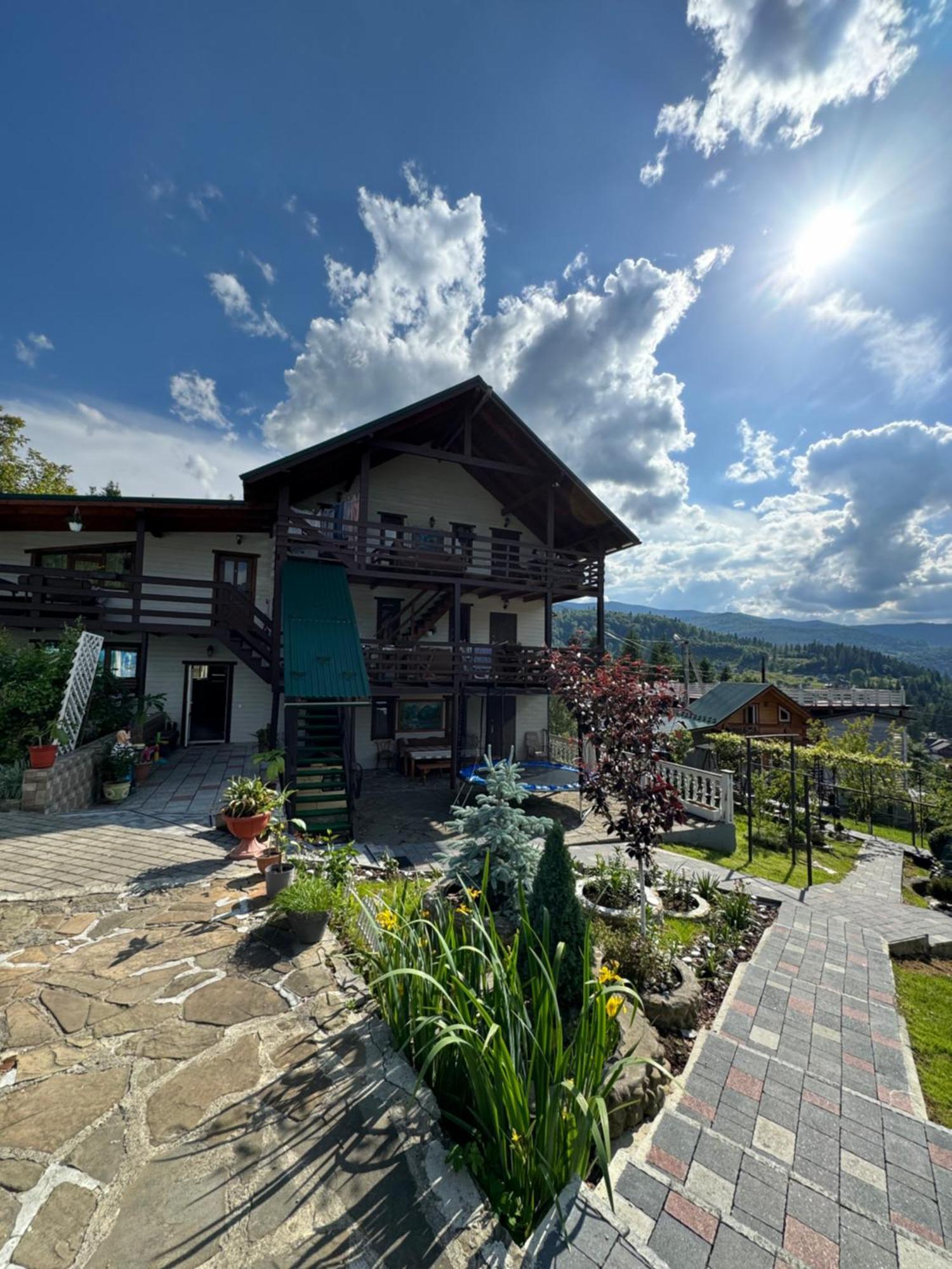 Садиба Едельвейс Iaremcea Exterior foto